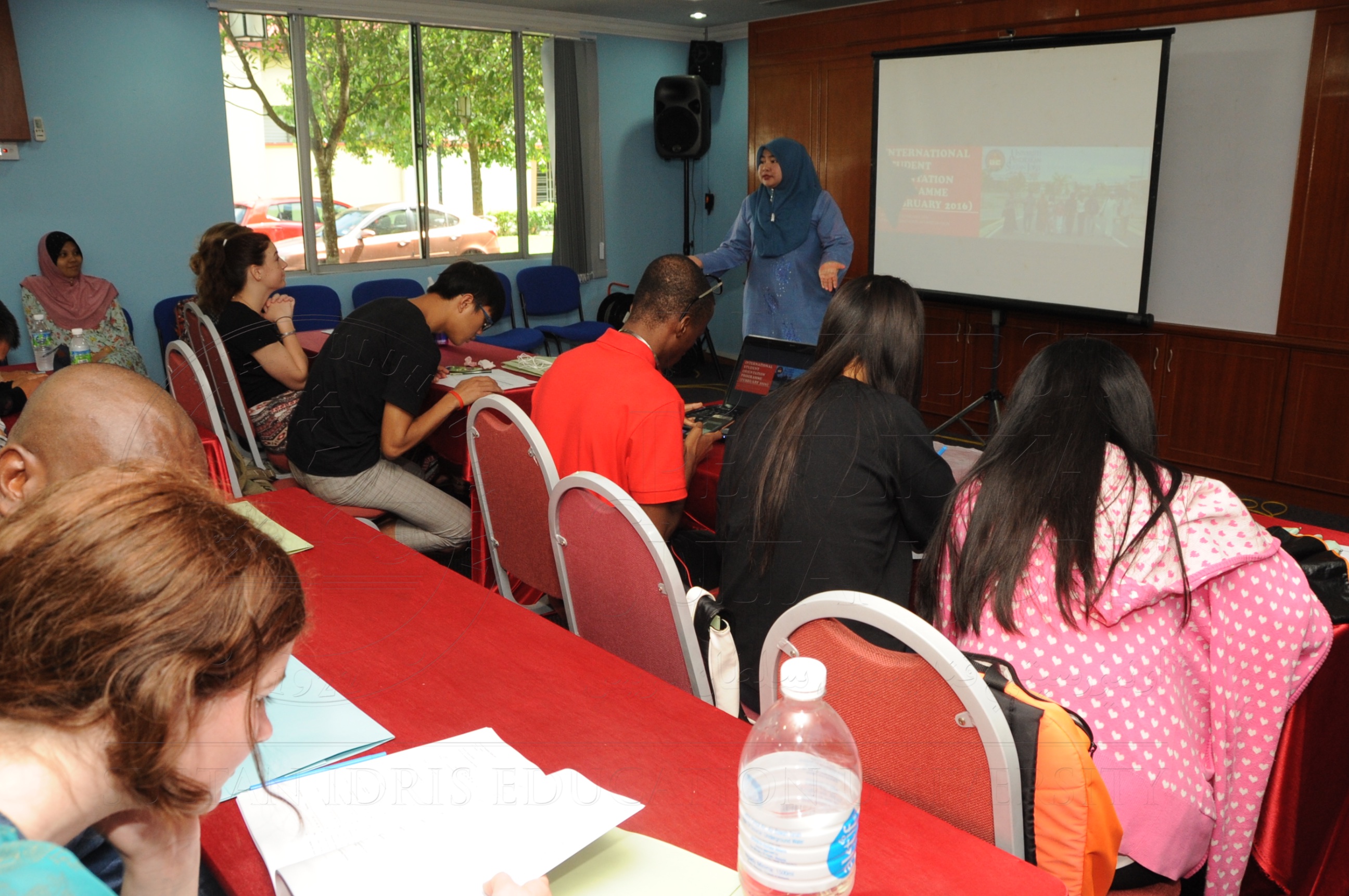 PRO16 17 antarabangsa HAS 0123